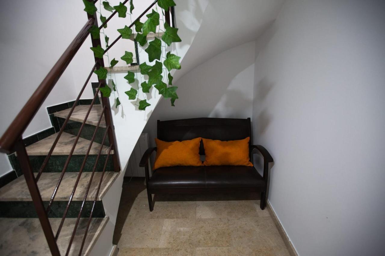 Appartement Piso Con Solarium Calahorra Con Solera Parking Privado Gratis à Cordoue Extérieur photo